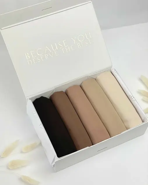 Neutral georgette hijab